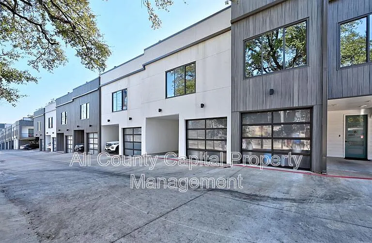 2804 S 1st St #2106-2804 — Photo 14