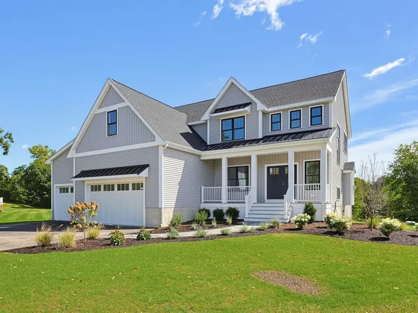 4 Julia Ln, Mansfield, MA 02048