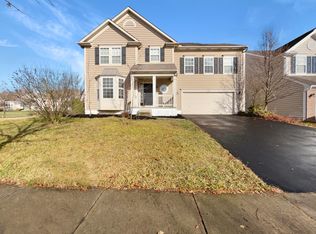 1412 Fergus Rd, Grove City, OH 43123