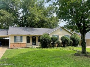 3710 Bryn Mawr Dr, Horn Lake, MS 38637