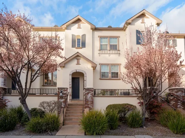 558 Molucca Ter, Sunnyvale, CA 94089