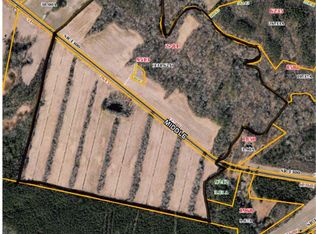 Middle Rd, Trenton, NC 28585