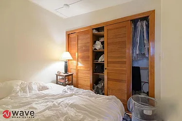 Rented by Wave Real Estate Group