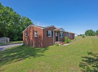 27501 Reams Dr, North Dinwiddie, VA 23805