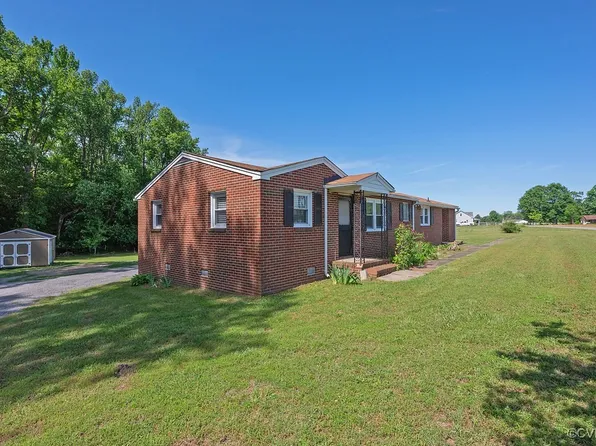 27501 Reams Dr, North Dinwiddie, VA 23805