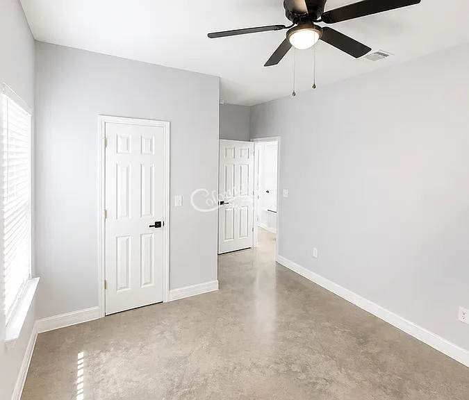 901 Mimosa Dr #B — Photo 5
