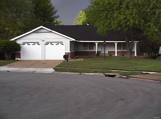 6427 Lake Paddock Ct, Florissant, MO