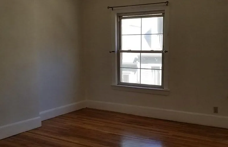 8 Sewall St — Photo 2