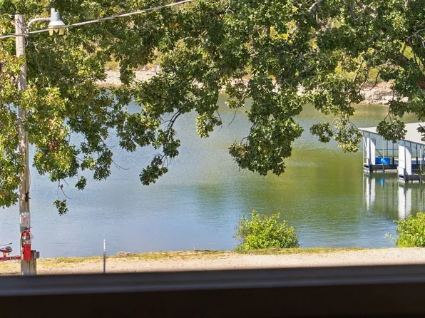 353 Deep Water Circle, Reeds Spring, MO 65737