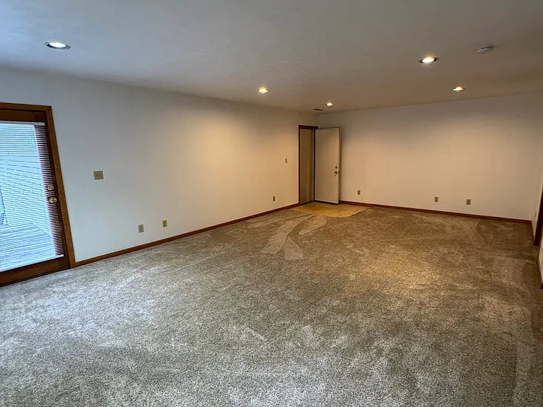 4969 Christy Cir — Photo 16