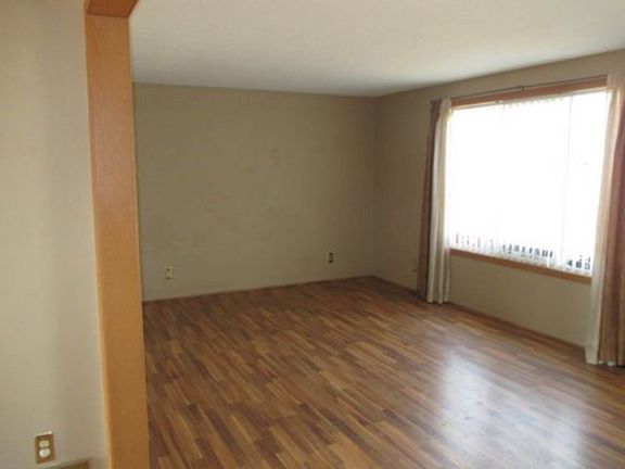 4th image of 200 N 2nd St