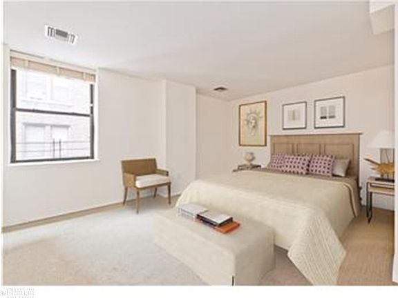 5th image of 253-263 W 73rd St #4G