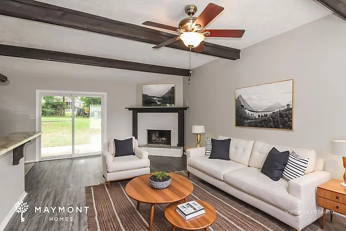 232 Pinewood Dr — Photo 4