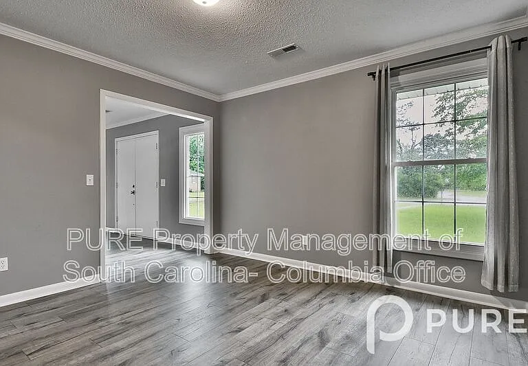3 Village Ct — Photo 10
