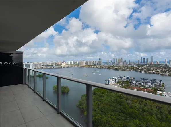 16385 Biscayne Blvd #3117, North Miami Beach, FL 33160
