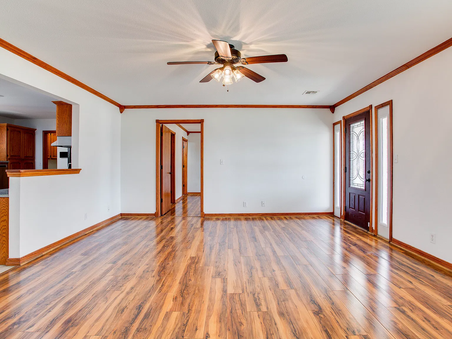 3 bed, 1479 sqft, $1,850 — Photo 3