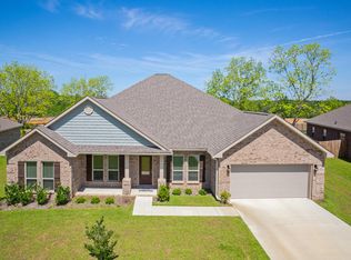10605 Harvest Dr, Gulfport, MS 39503