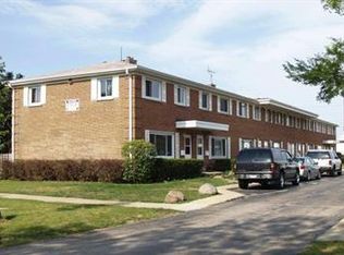 1112 N Boxwood Dr #B, Mount Prospect, IL