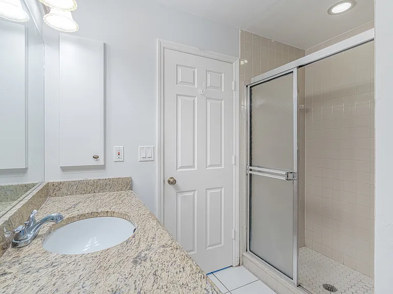 3106 se tenth pl cape coral, fl 33904 -21_02132025