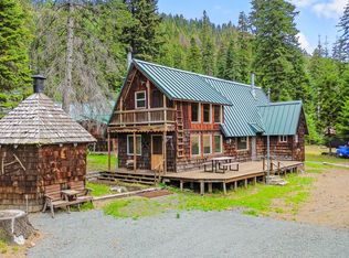 221 Goose Prairie Ln, Naches, WA 98937