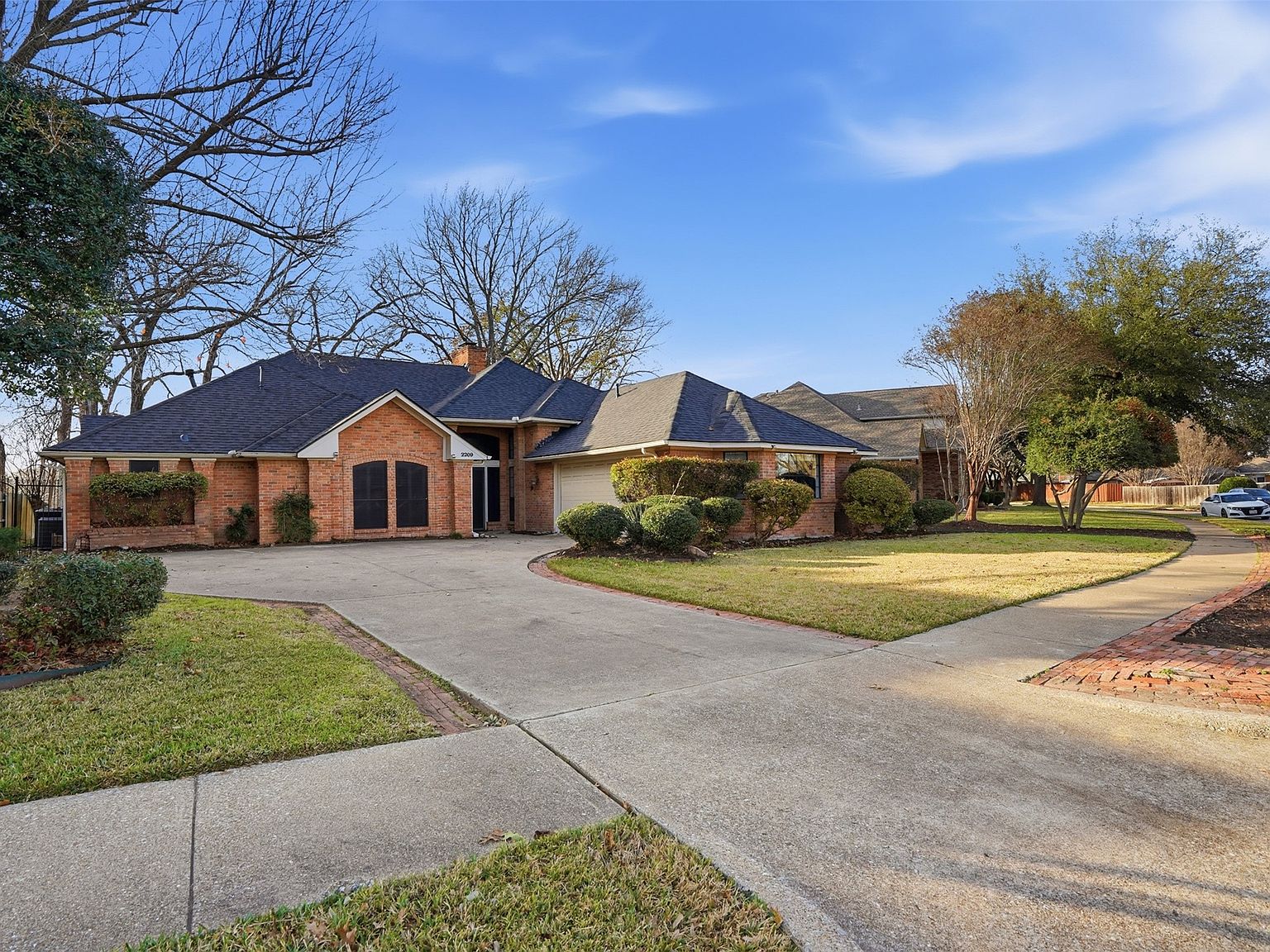 2209 Fulton Dr