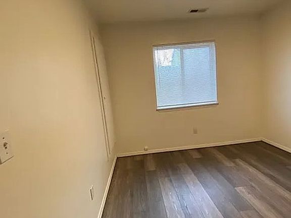 3rd image of 839 S Division St #D
