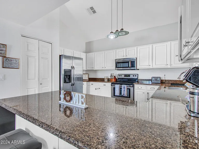 2801 N Litchfield Rd #60 — Photo 16