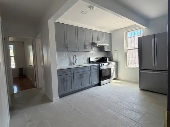 7611 101st Ave APT 2, Ozone Park, NY 11416