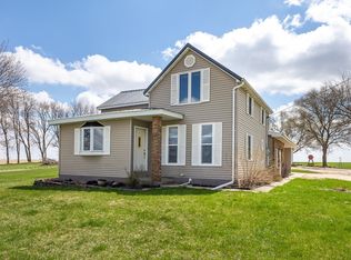 2008 170th St, Manchester, IA 52057