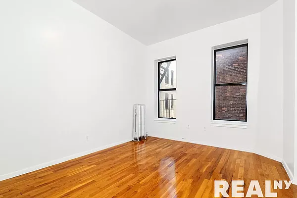 Rented by REAL New York | media 2