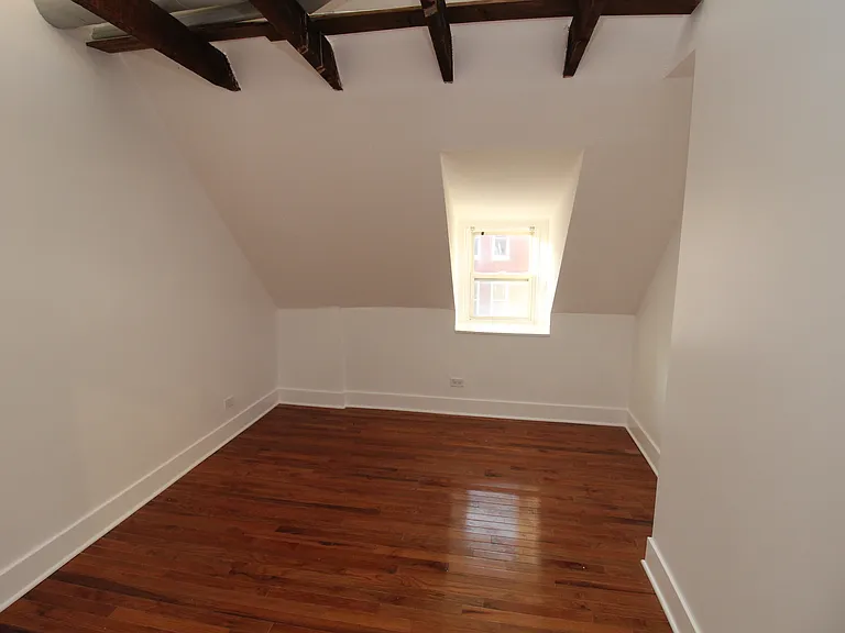 1362 N Bosworth Ave #4A — Photo 12