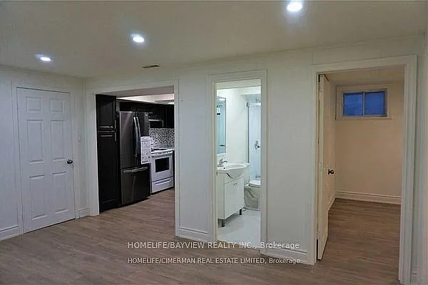 22 Otonabee Ave #LOWER B — Photo 4
