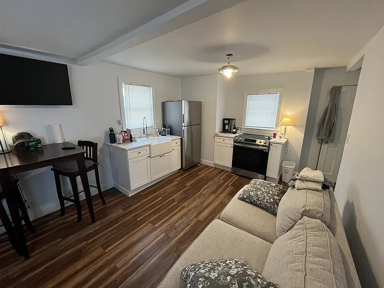 71 Grove St #71R — Photo 7