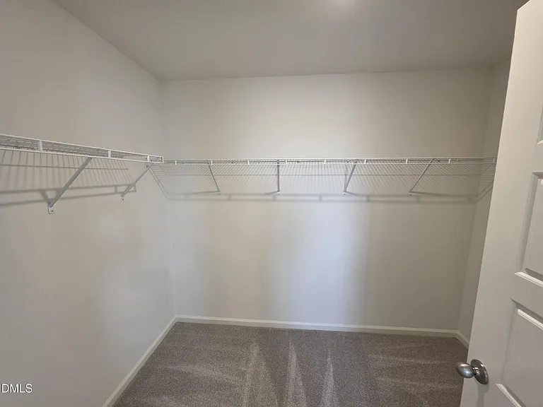 517 Sunset Lake Dr — Photo 23