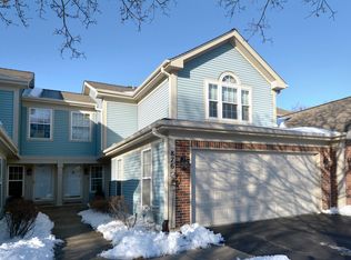 876 Dandridge Ct #876, Elgin, IL 60120