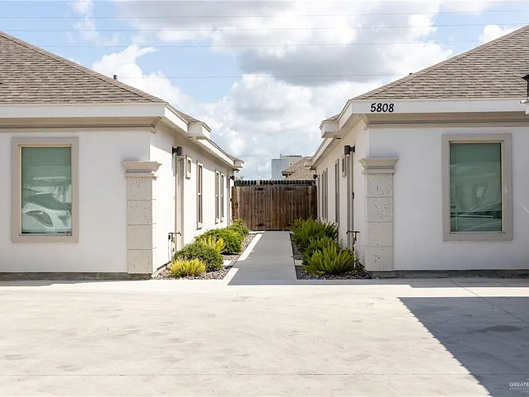 5808 Sandpiper Ave — Photo 16