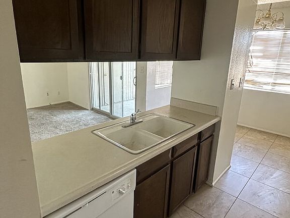 4th image of 10660 W Concordia Dr #4