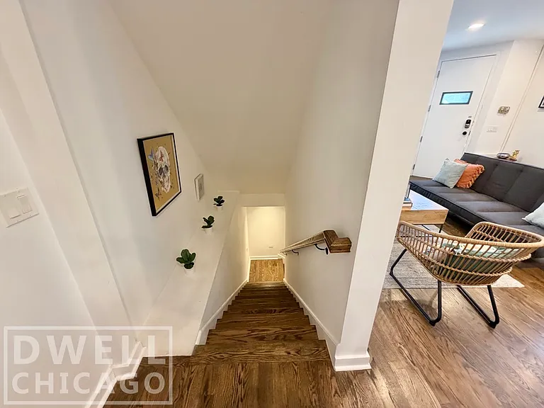 1419 N Paulina St — Photo 34