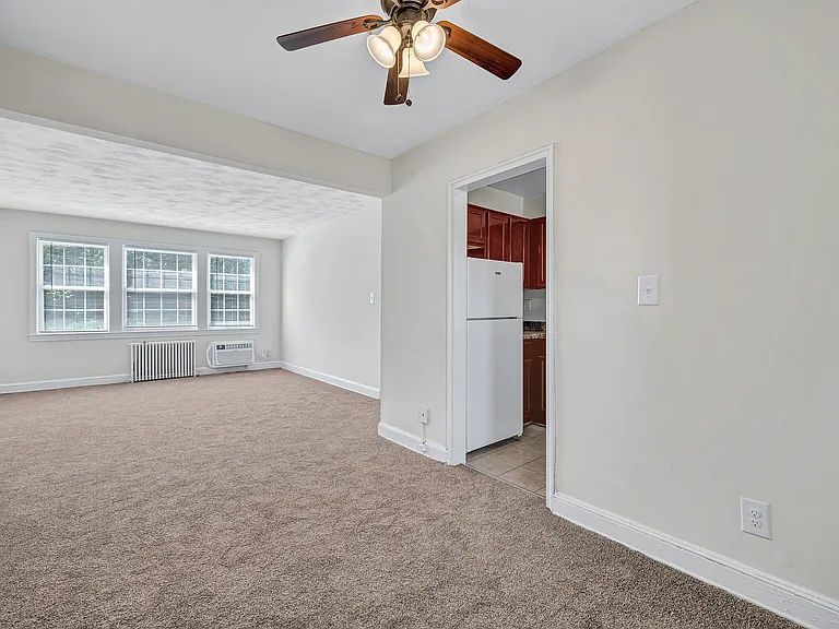 Banneker Place — Photo 13