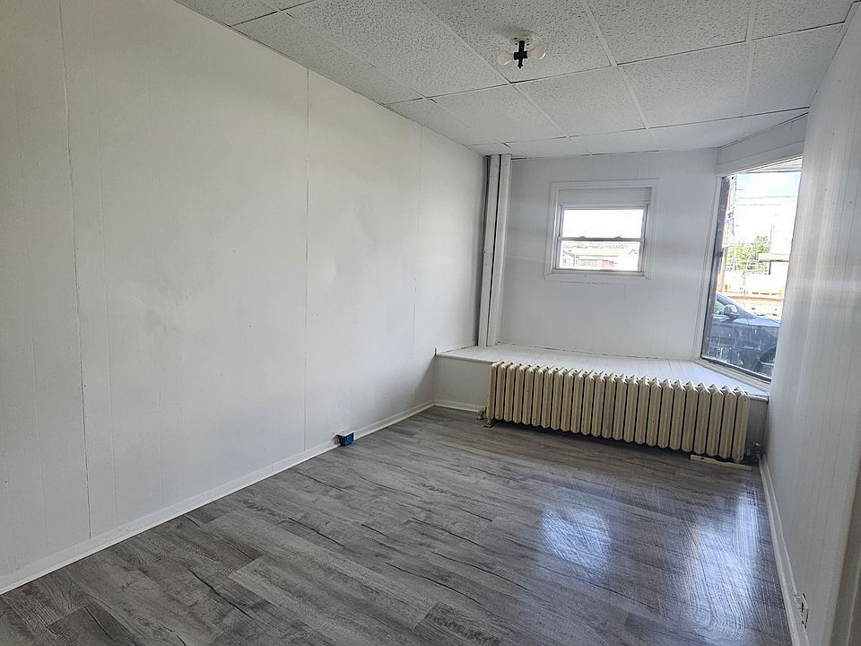 1st Bedroom
