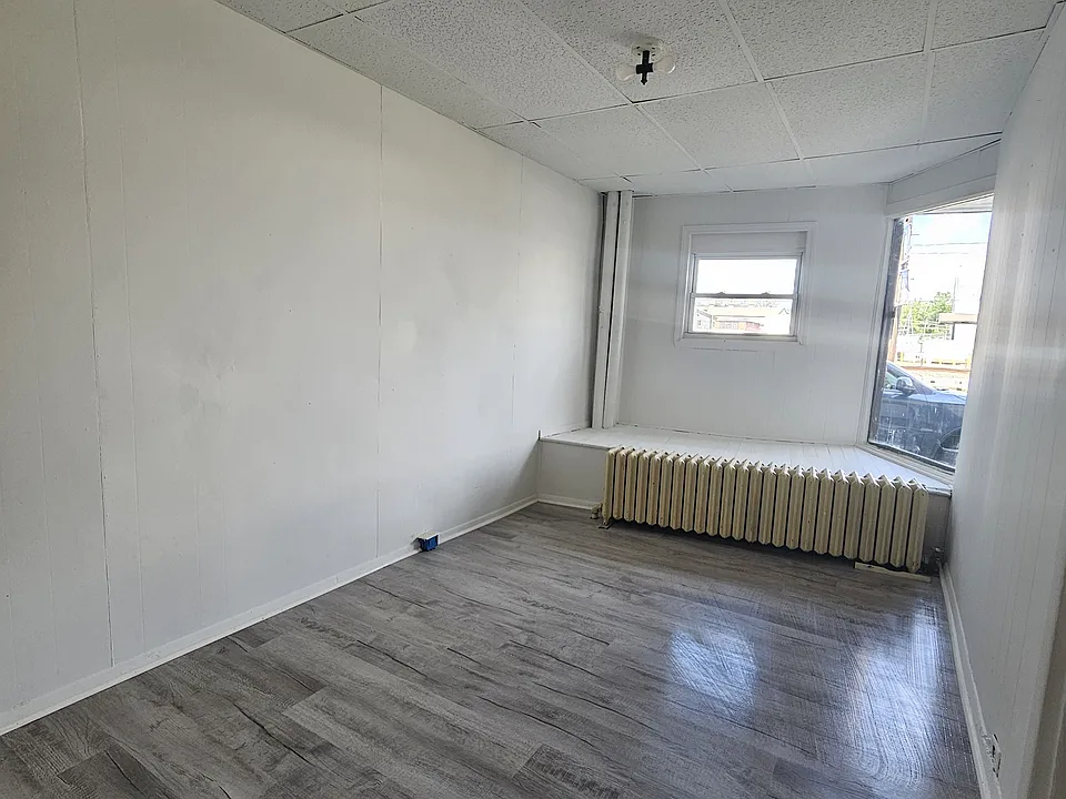 1st Bedroom
