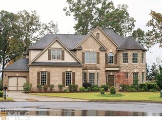 5725 Upper Creek Ct, Suwanee, GA 30024