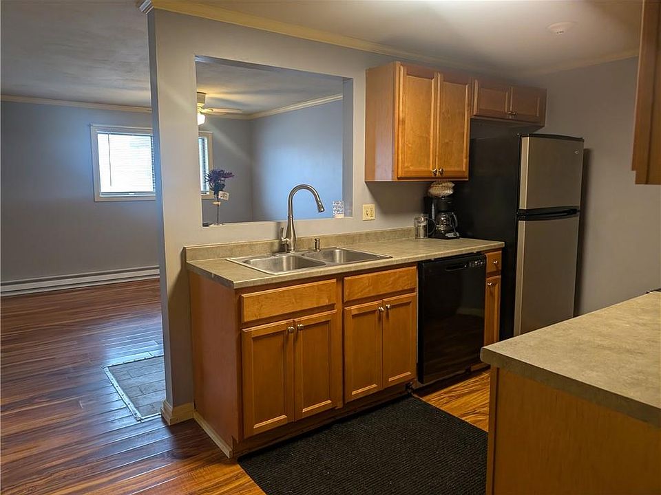 1st image of 117 John St APT 44
