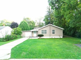 91 W Gilford Rd, Caro, MI 48723