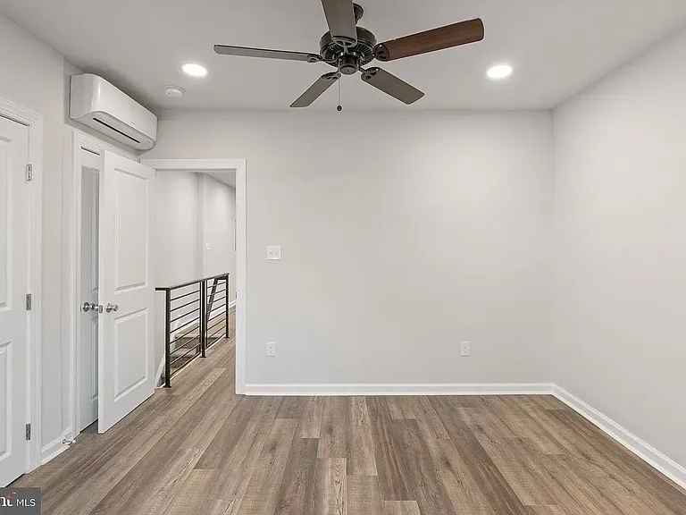 4334 Parrish St #2 — Photo 8