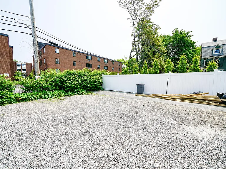22 Winslow Rd #22 — Photo 28
