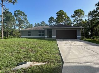 704 W 17th St, Lehigh Acres, FL 33972