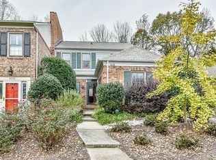 4228 Woodglen Ln, Charlotte, NC 28226