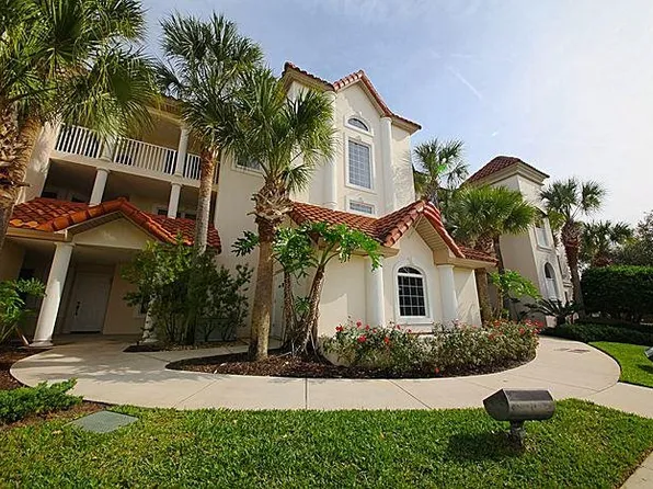 33 Comares Ave Unit 203, Saint Augustine, FL 32084