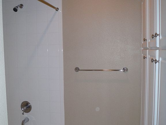 5th image of 3027 Thomas Ave APT 1607